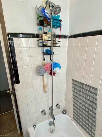 133 W Ocean AVE, Norfolk, VA 23503