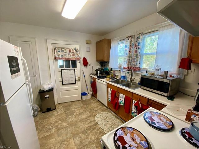 133 W Ocean AVE, Norfolk, VA 23503