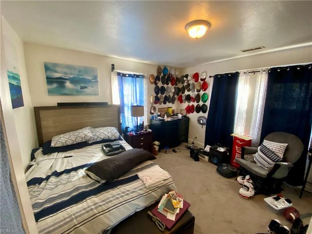 133 W Ocean AVE, Norfolk, VA 23503