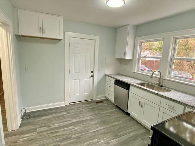 133 W Ocean AVE, Norfolk, VA 23503