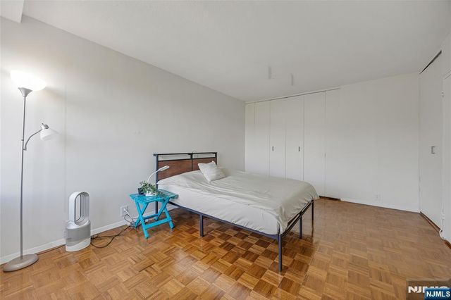 4 Horizon Road 631, Fort Lee, NJ 07024