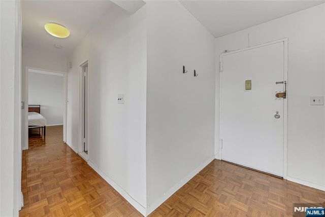 4 Horizon Road 631, Fort Lee, NJ 07024
