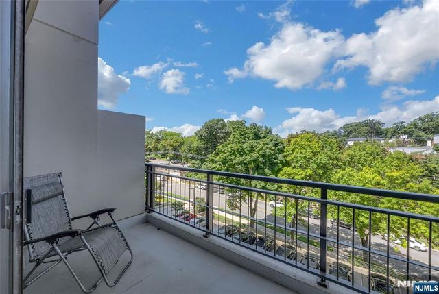 4 Horizon Road 631, Fort Lee, NJ 07024