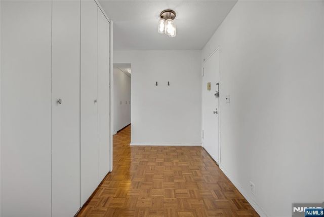4 Horizon Road 631, Fort Lee, NJ 07024