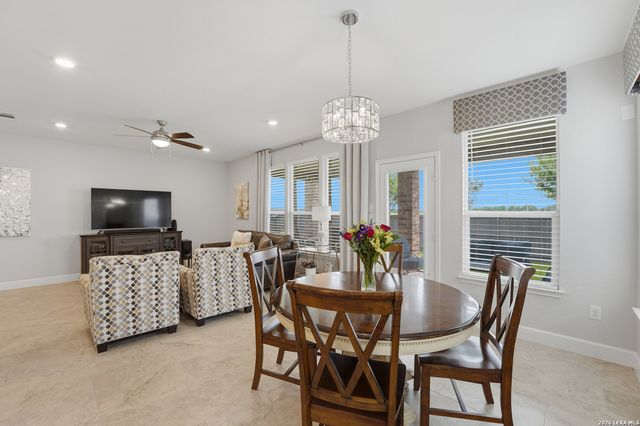 1515 Foxglove Dr, Lockhart, TX 78644
