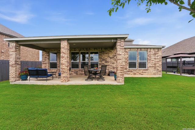 1515 Foxglove Dr, Lockhart, TX 78644