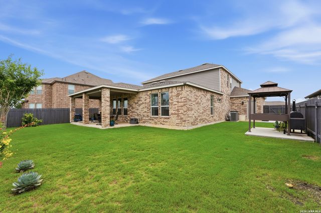 1515 Foxglove Dr, Lockhart, TX 78644