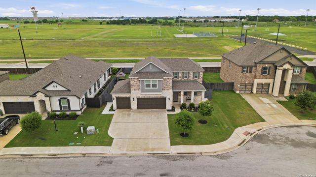1515 Foxglove Dr, Lockhart, TX 78644