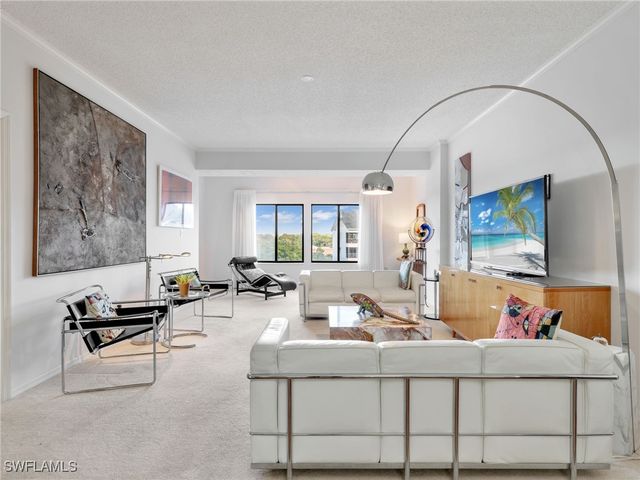201 Arbor Lake DR 2-504, Naples, FL 34110