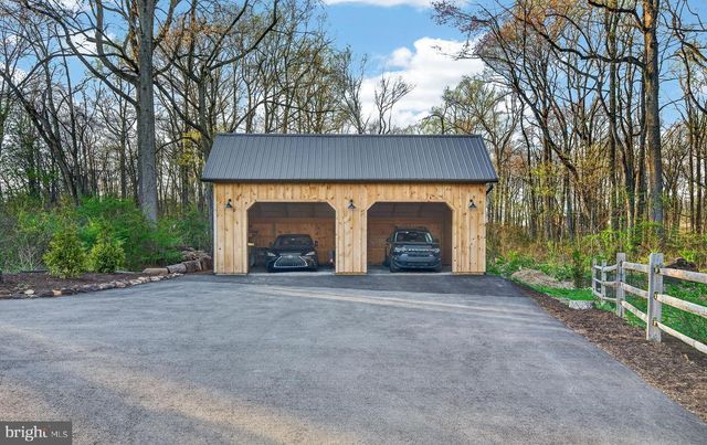 509 BALDY HILL, Alburtis, PA 18011