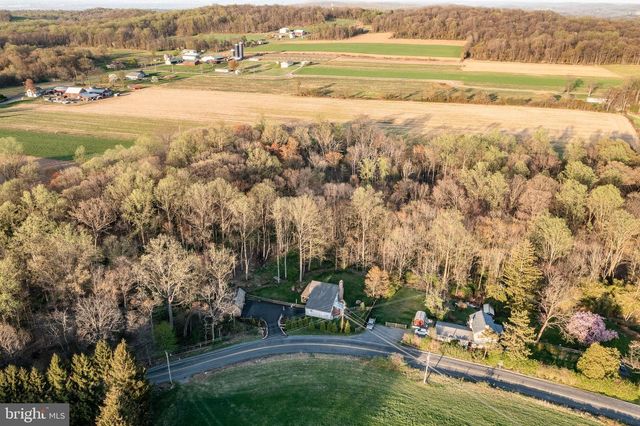 509 BALDY HILL, Alburtis, PA 18011
