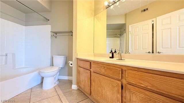 7155 South Durango Drive 305, Las Vegas, NV 89113