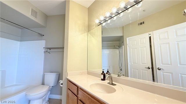 7155 South Durango Drive 305, Las Vegas, NV 89113