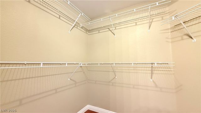 7155 South Durango Drive 305, Las Vegas, NV 89113