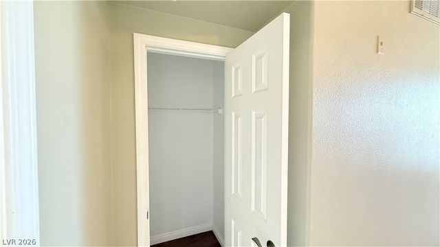 7155 South Durango Drive 305, Las Vegas, NV 89113