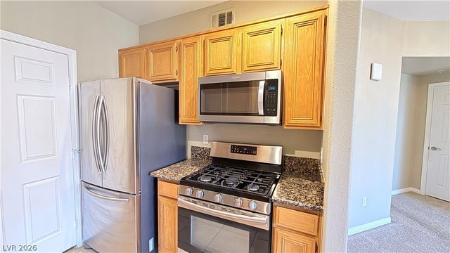 7155 South Durango Drive 305, Las Vegas, NV 89113