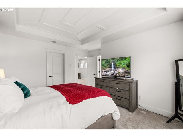 10592 Nw 289TH Ave, North Plains, OR 97133