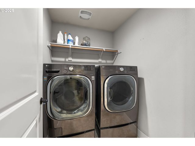 10592 Nw 289TH Ave, North Plains, OR 97133