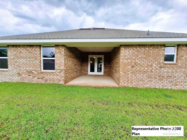 652 Mayflower Drive, Foley, AL 36535