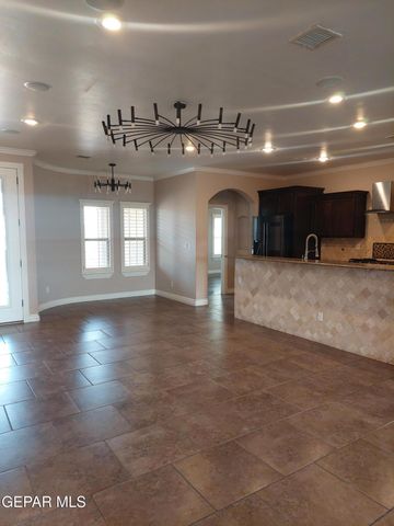 7243 CANYON WREN Avenue, El Paso, TX 79911