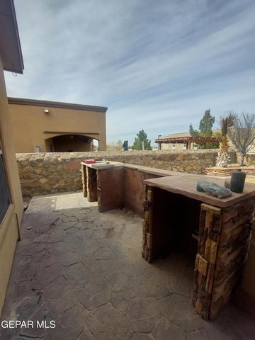 7243 CANYON WREN Avenue, El Paso, TX 79911