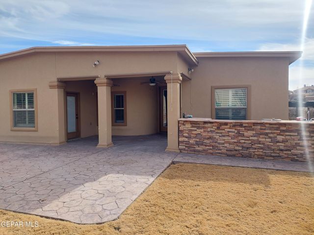 7243 CANYON WREN Avenue, El Paso, TX 79911
