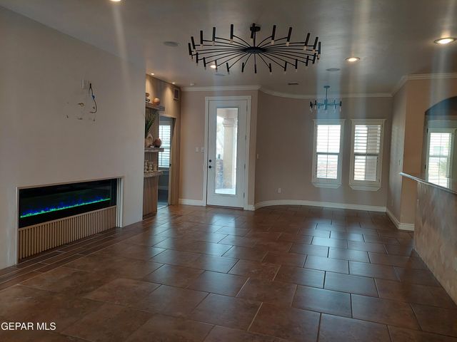 7243 CANYON WREN Avenue, El Paso, TX 79911