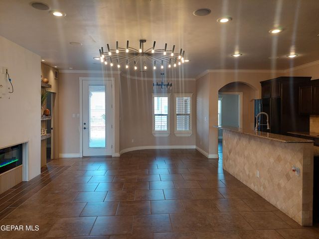 7243 CANYON WREN Avenue, El Paso, TX 79911