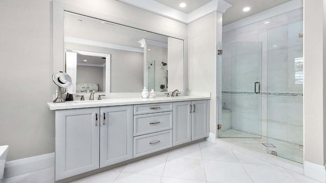 1011 Ingraham Avenue B, Delray Beach, FL 33483