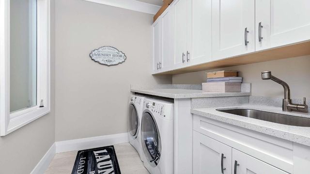 1011 Ingraham Avenue B, Delray Beach, FL 33483