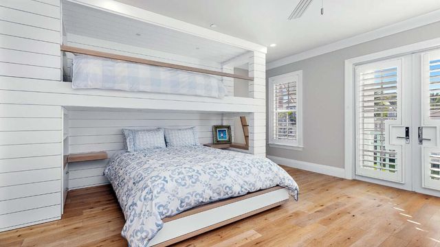 1011 Ingraham Avenue B, Delray Beach, FL 33483