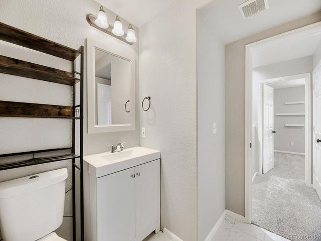7874 S Kittredge Cir, Englewood, CO 80112