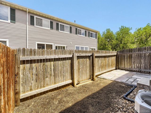 7874 S Kittredge Cir, Englewood, CO 80112