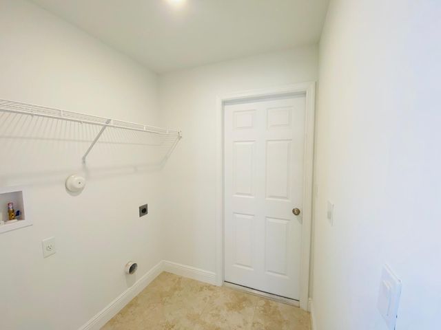 9720 Apollo Avenue, Fort Pierce, FL 34945