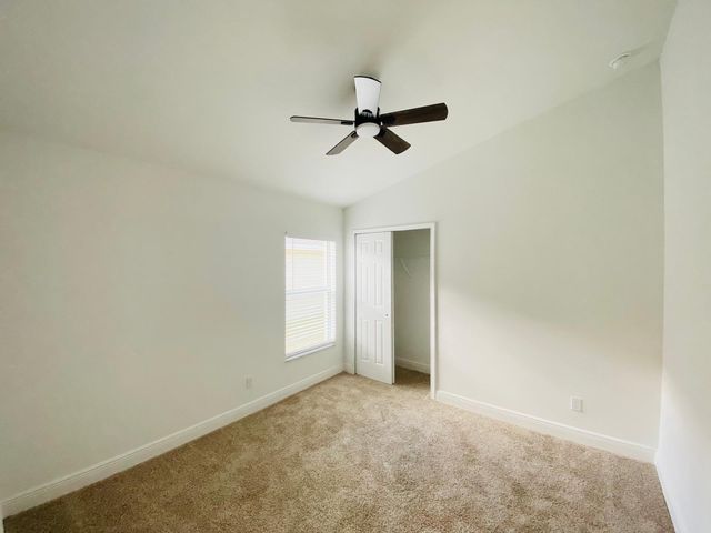 9720 Apollo Avenue, Fort Pierce, FL 34945