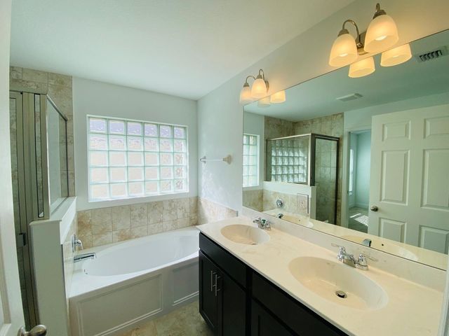 9720 Apollo Avenue, Fort Pierce, FL 34945