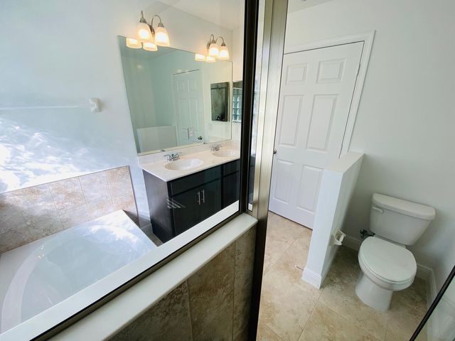 9720 Apollo Avenue, Fort Pierce, FL 34945