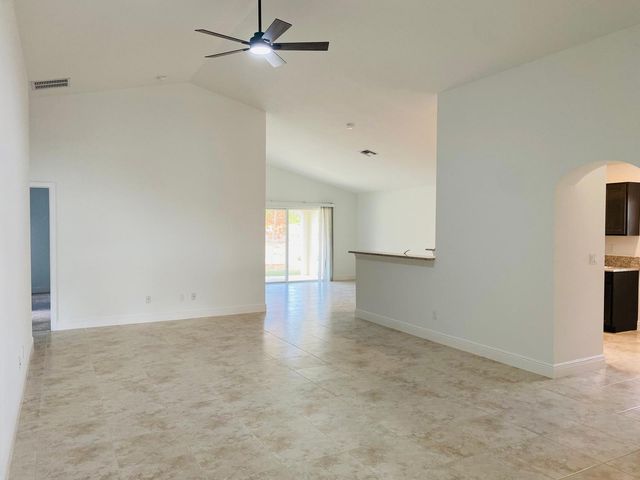 9720 Apollo Avenue, Fort Pierce, FL 34945