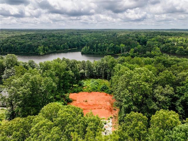 12396 Edgewater Drive, Hampton, GA 30228