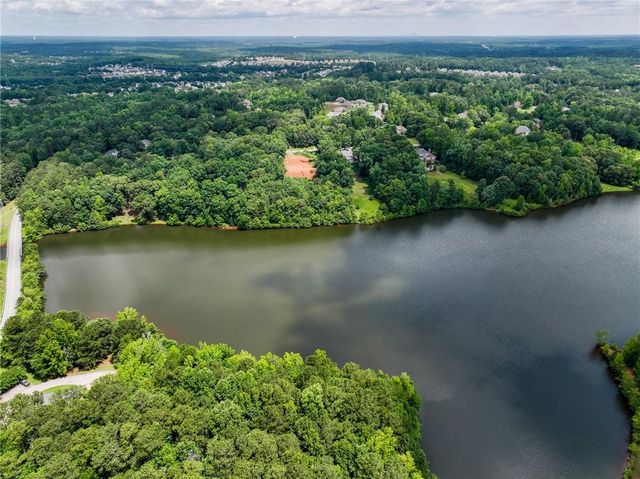 12396 Edgewater Drive, Hampton, GA 30228