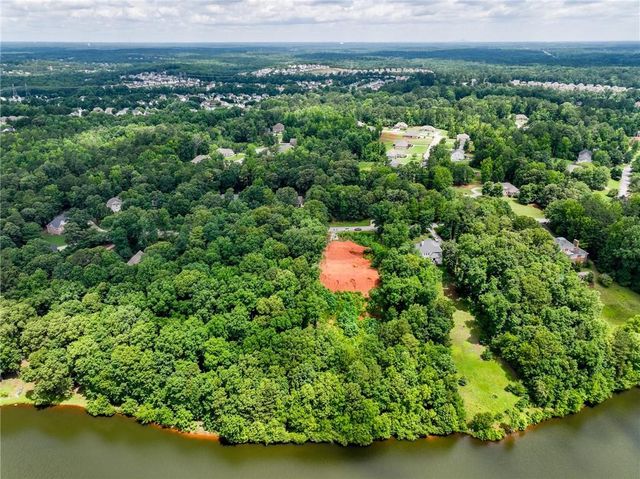 12396 Edgewater Drive, Hampton, GA 30228