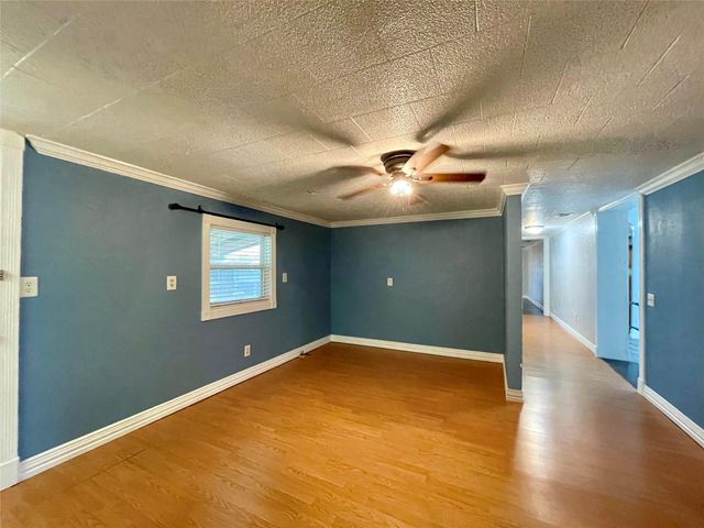 2327 County Road 348, Brazoria, TX 77422