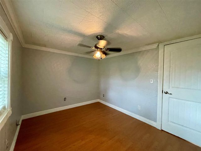 2327 County Road 348, Brazoria, TX 77422