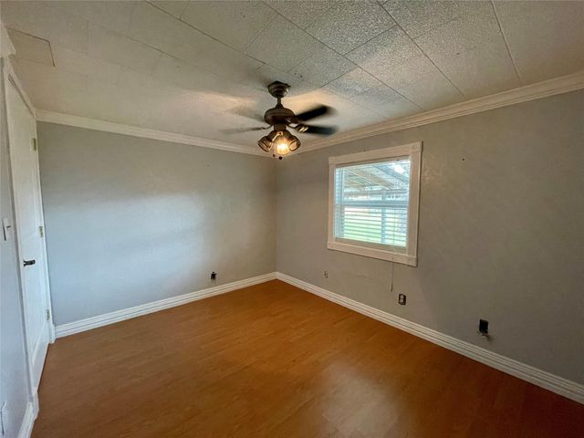 2327 County Road 348, Brazoria, TX 77422