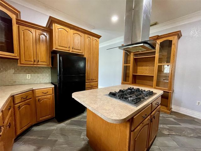 2327 County Road 348, Brazoria, TX 77422