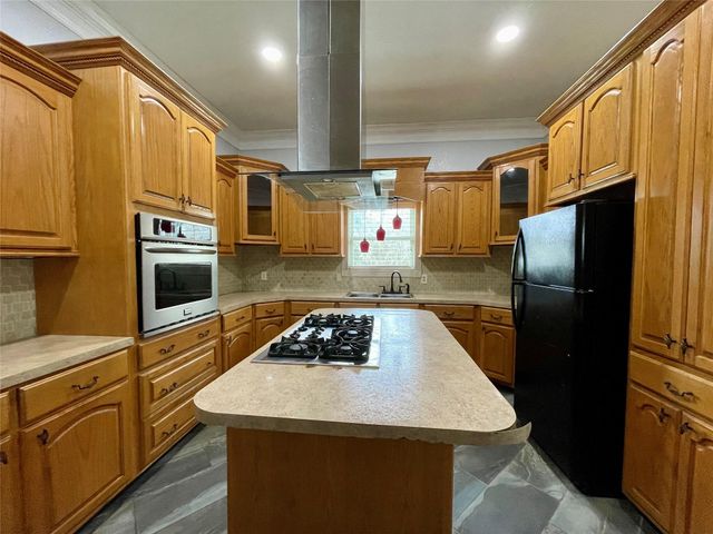 2327 County Road 348, Brazoria, TX 77422