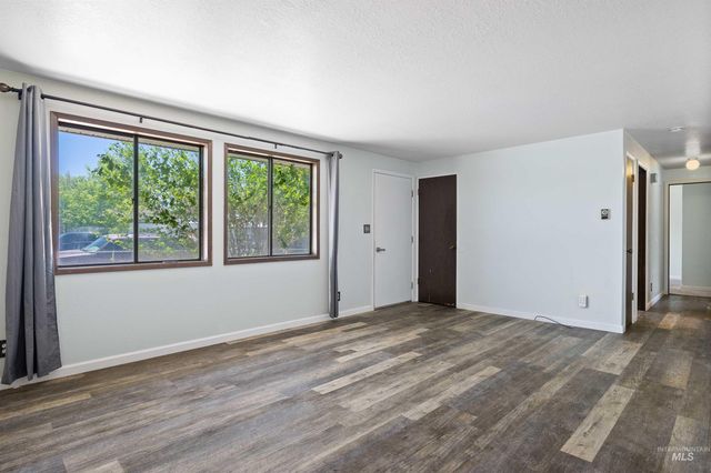 718 18th Ave E, Jerome, ID 83338