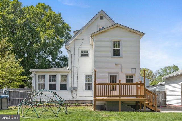 151 S BARRETT AVENUE, Audubon, NJ 08106