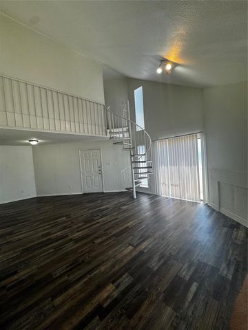 3536 Buckingham 421, Garland, TX 75042