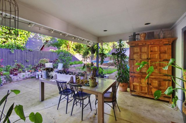 6042 Landis Ave, Carmichael, CA 95608